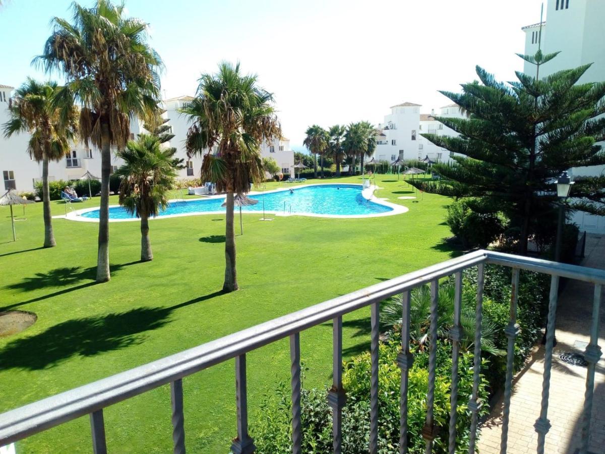 3 Bedrooms With Pool & Parking, Close To Sea And Gibraltar Manilva Luaran gambar
